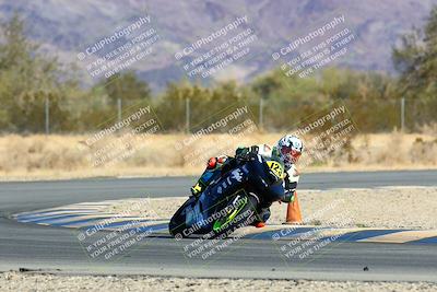 media/Jan-09-2022-SoCal Trackdays (Sun) [[2b1fec8404]]/Turn 6 (1035am)/